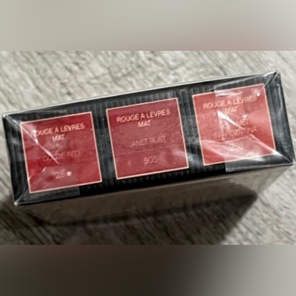 Gucci Mini Velvet Matte Lipstick 3-Piece Festive Gift Set NEW - Picture 12 of 12